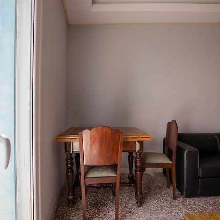 Athens Apartments ภายนอก รูปภาพ