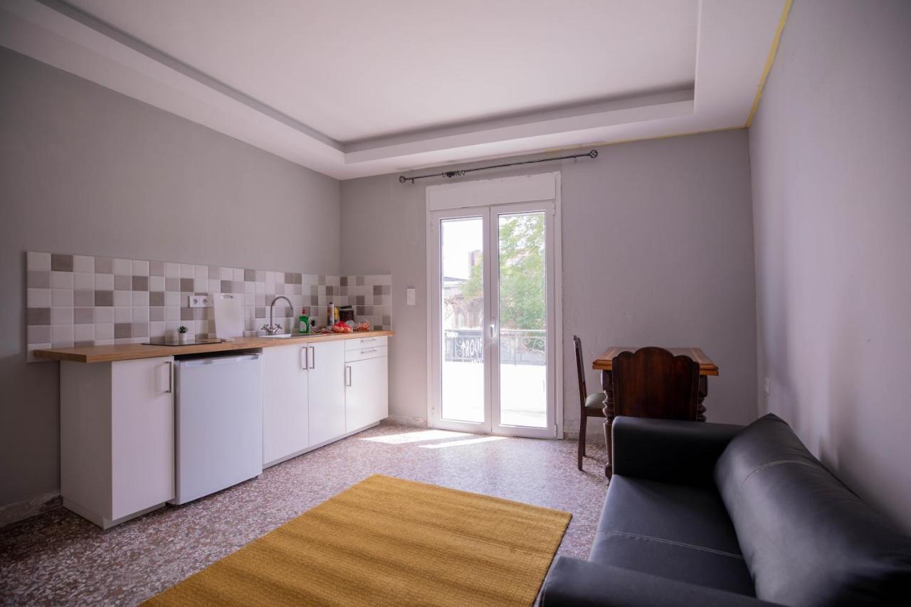 Athens Apartments ภายนอก รูปภาพ